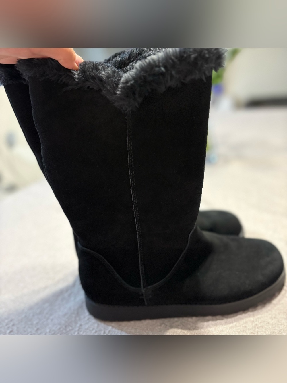 Target Black Faux-Shearling Mid-Calf Winter Boots - Picture 5 of 10